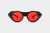 Black and rojo
